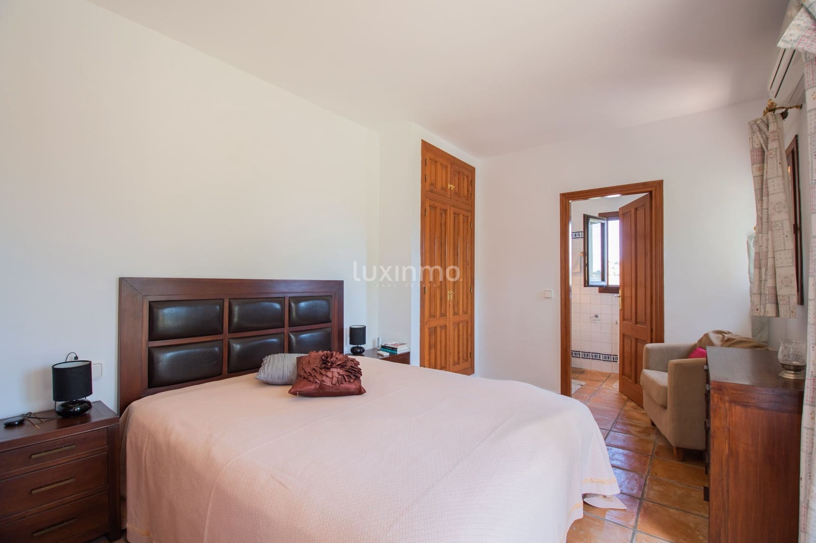 4 Zimmer Villa zu verkaufen in Benissa mit Pool Garage - 995.000 € (Ref: 10079322)