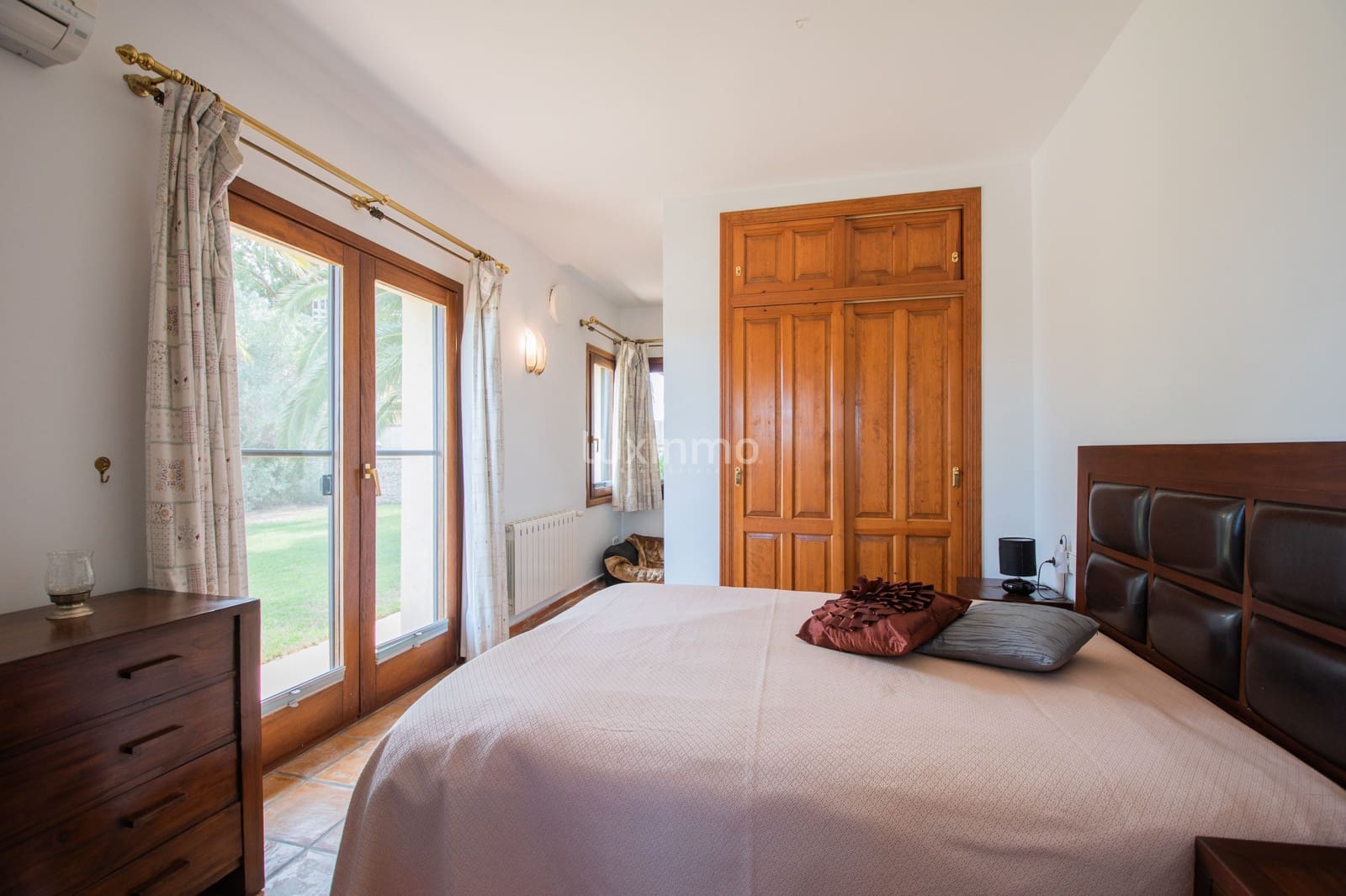 4 Zimmer Villa zu verkaufen in Benissa mit Pool Garage - 995.000 € (Ref: 10079322)