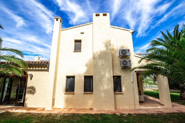 4 Zimmer Villa zu verkaufen in Benissa mit Pool Garage - 995.000 € (Ref: 10079322)