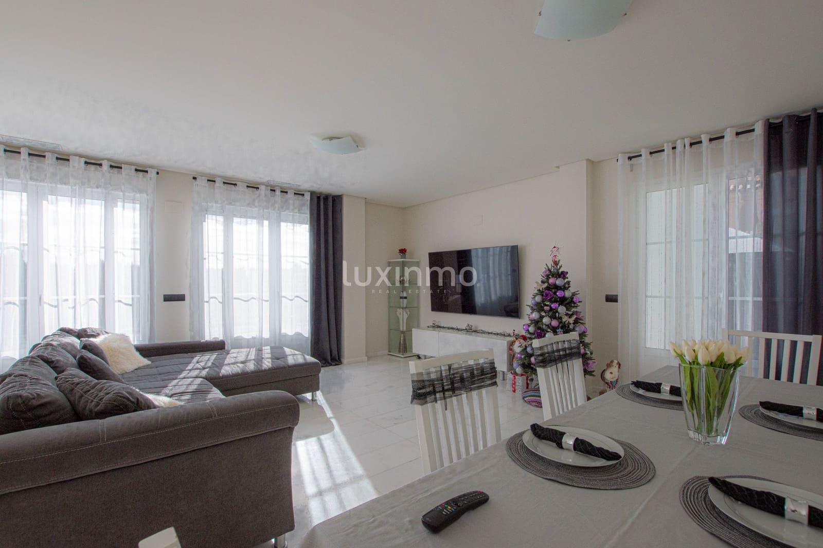 4 sypialnia Willa na sprzedaż w Finestrat z basenem garażem - 820 000 € (Ref: 10079325)
