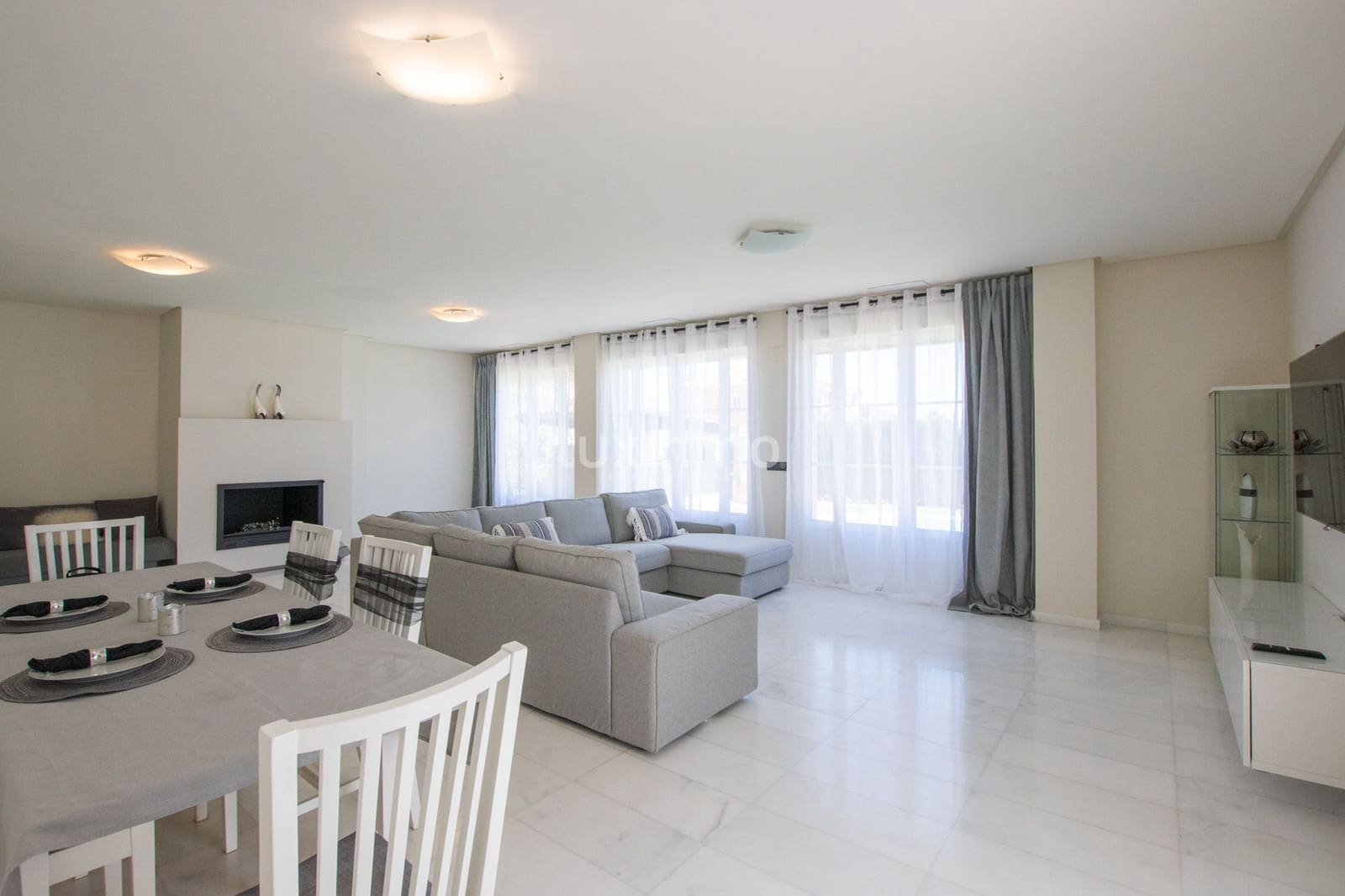 4 sypialnia Willa na sprzedaż w Finestrat z basenem garażem - 820 000 € (Ref: 10079325)
