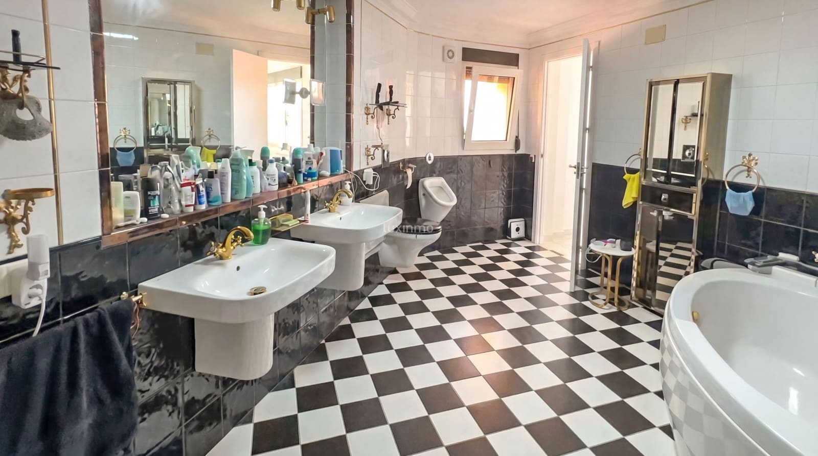6 chambre Villa/Maison à vendre à Calpe / Calp avec piscine garage - 890 000 € (Ref: 10079334)