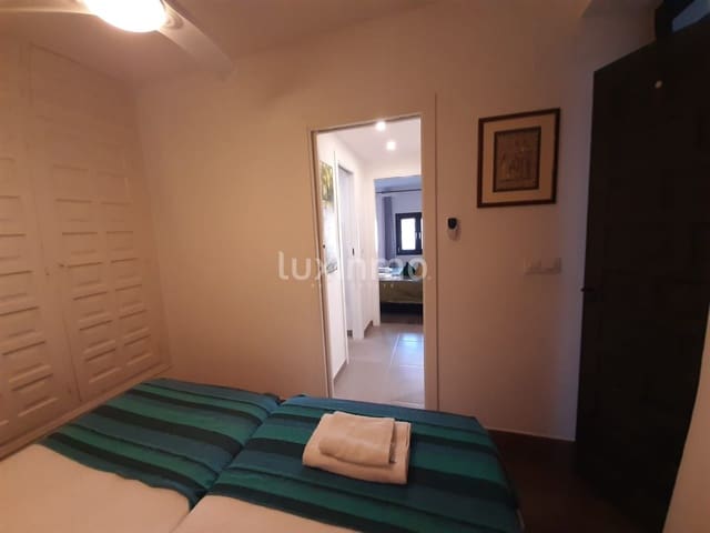 4 quarto Moradia para venda em Maryvilla, Calpe / Calp com piscina garagem - 580 000 € (Ref: 10079339)