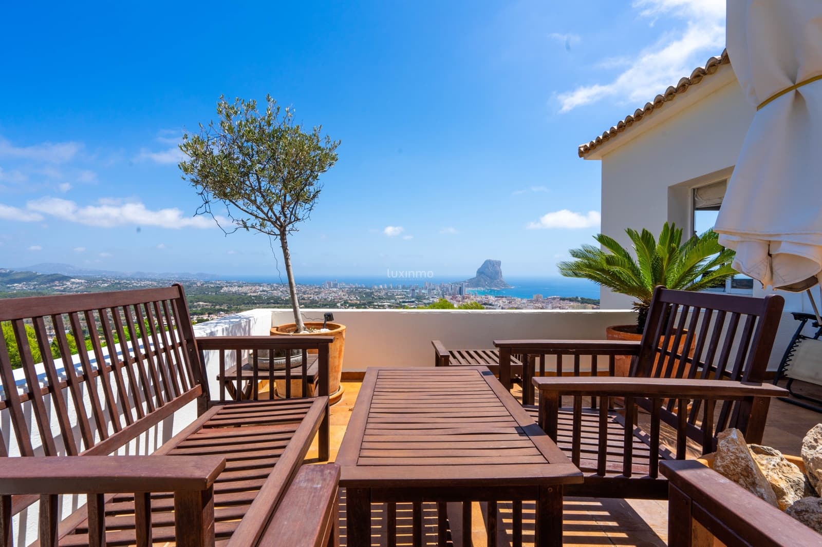 Chalet de 6 habitaciones en Calpe / Calp en venta con garaje - 795.000 € (Ref: 10079342)