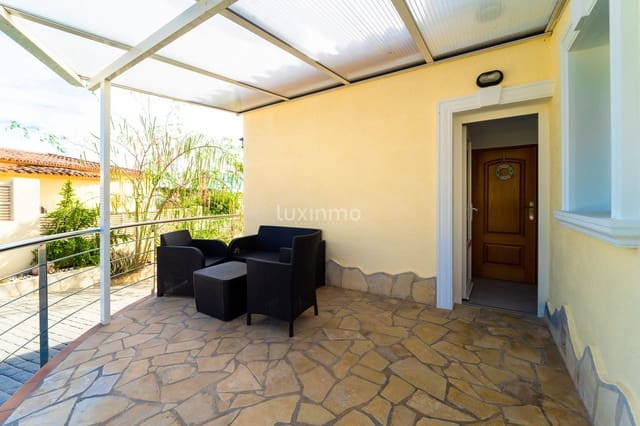 3 makuuhuone Huvila myytävänä paikassa Calpe / Calp mukana uima-altaan 
autotalli - 695 000 € (Ref: 10079343)