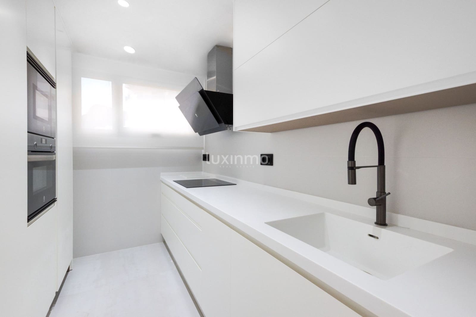 2 Zimmer Apartment zu verkaufen in Calpe / Calp mit Pool Garage - 530.000 € (Ref: 10079350)