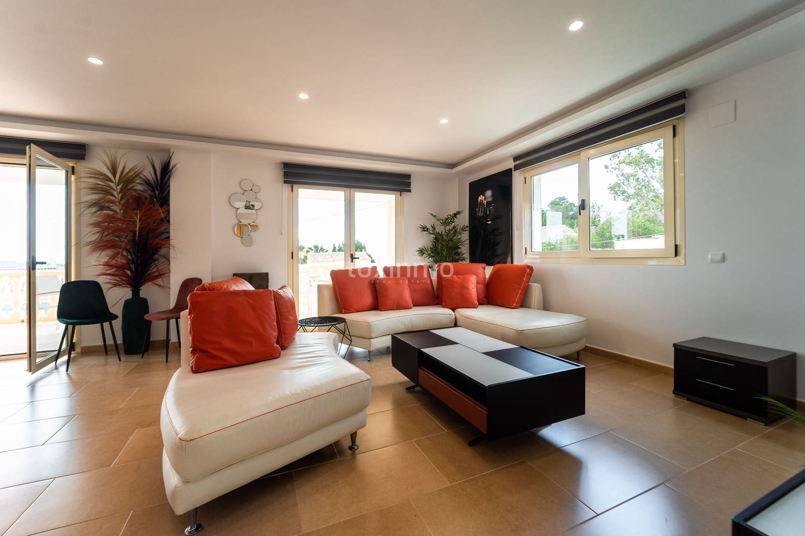 Chalet de 6 habitaciones en Calpe / Calp en venta con piscina garaje - 1.000.000 € (Ref: 10079351)