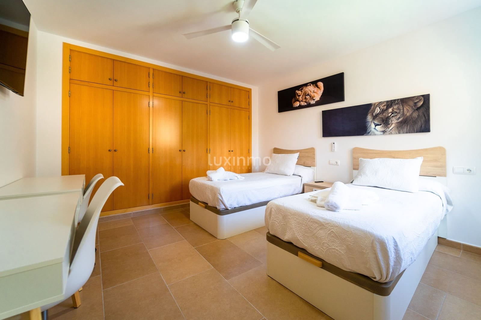 Chalet de 6 habitaciones en Calpe / Calp en venta con piscina garaje - 1.000.000 € (Ref: 10079351)