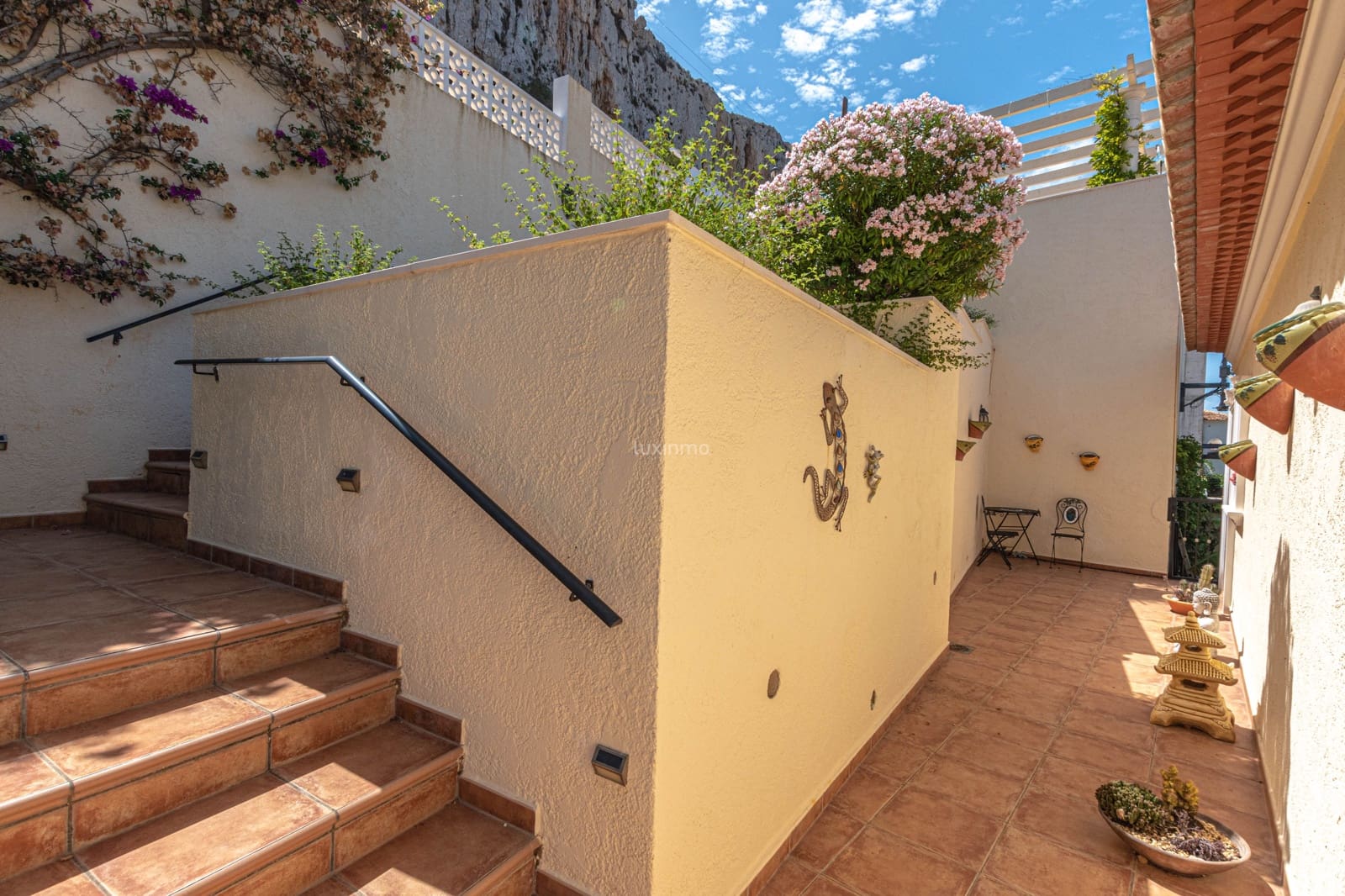 3 soveværelse Villa til salg i Calpe / Calp med swimmingpool garage - € 699.000 (Ref: 10079356)