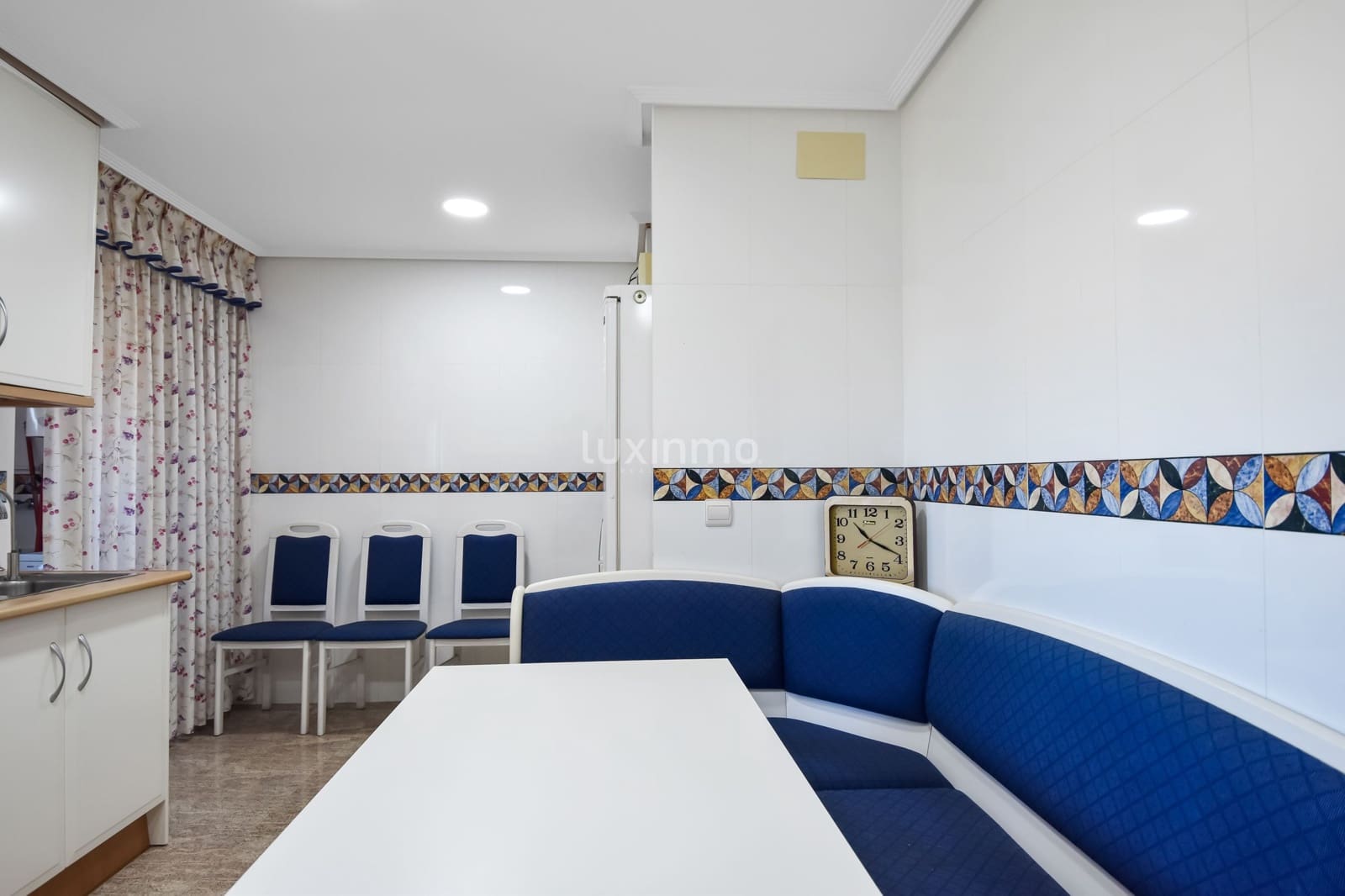4 sypialnia Mieszkanie na sprzedaż w Benidorm z basenem garażem - 680 000 € (Ref: 10079358)
