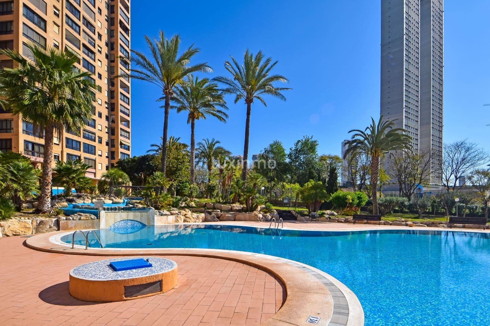 4 sypialnia Mieszkanie na sprzedaż w Benidorm z basenem garażem - 680 000 € (Ref: 10079358)
