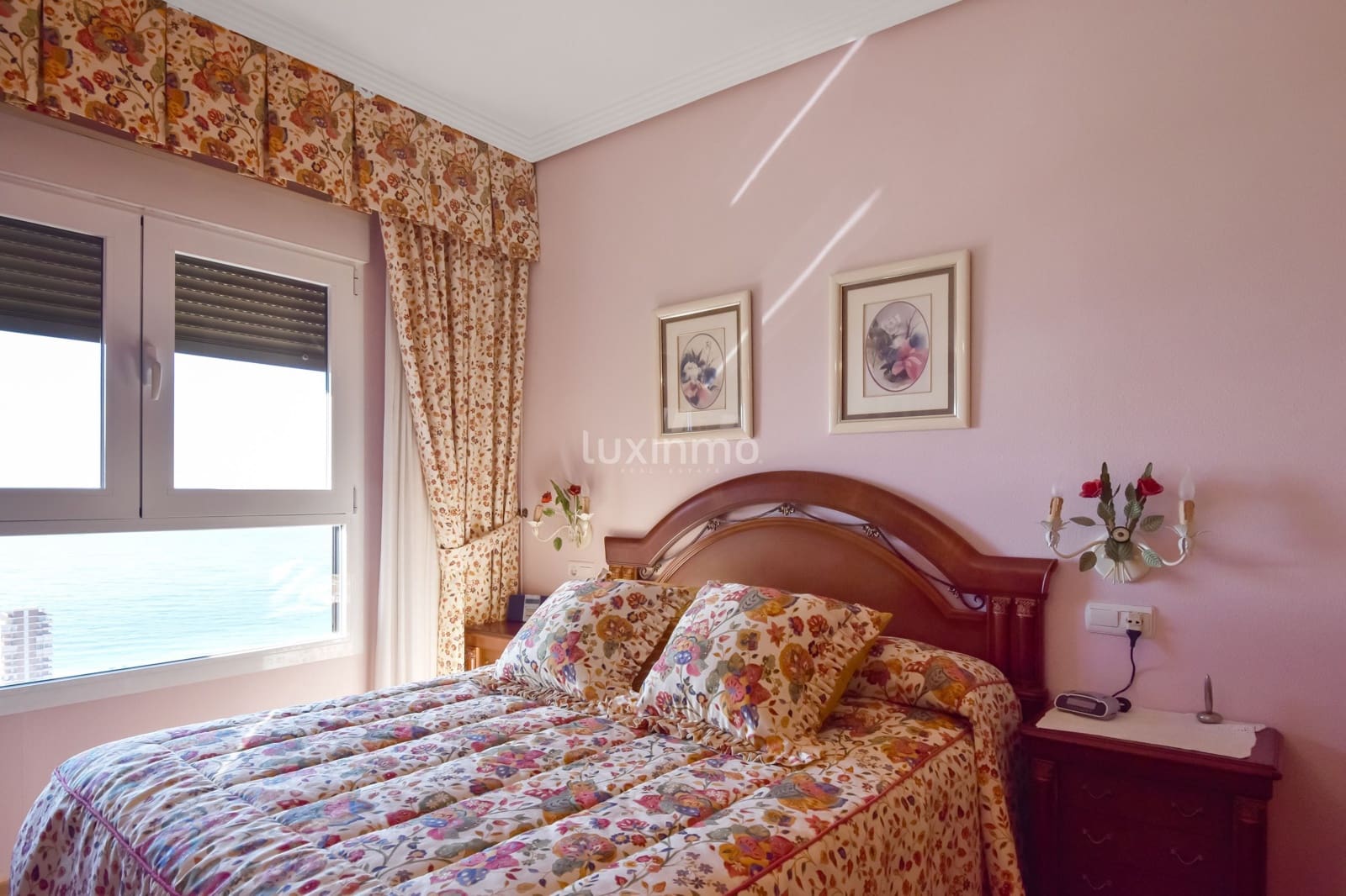 4 sypialnia Mieszkanie na sprzedaż w Benidorm z basenem garażem - 680 000 € (Ref: 10079358)