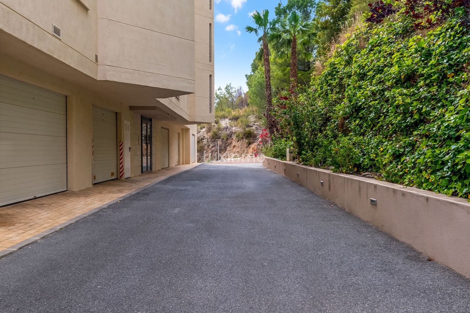 Ático de 2 habitaciones en Altea en venta con piscina garaje - 530.000 € (Ref: 10079361)