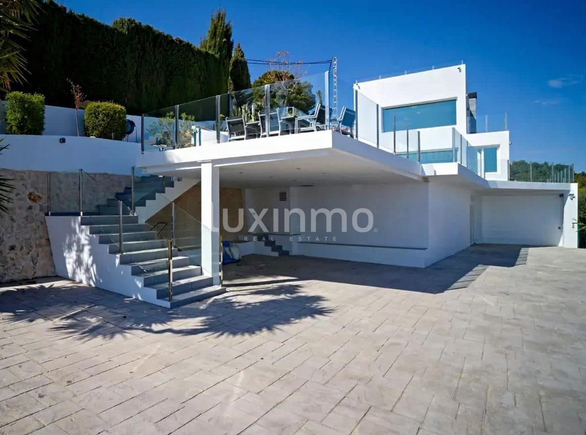 5 slaapkamer Villa te koop in Calpe / Calp met zwembad garage - € 1.650.000 (Ref: 10079366)