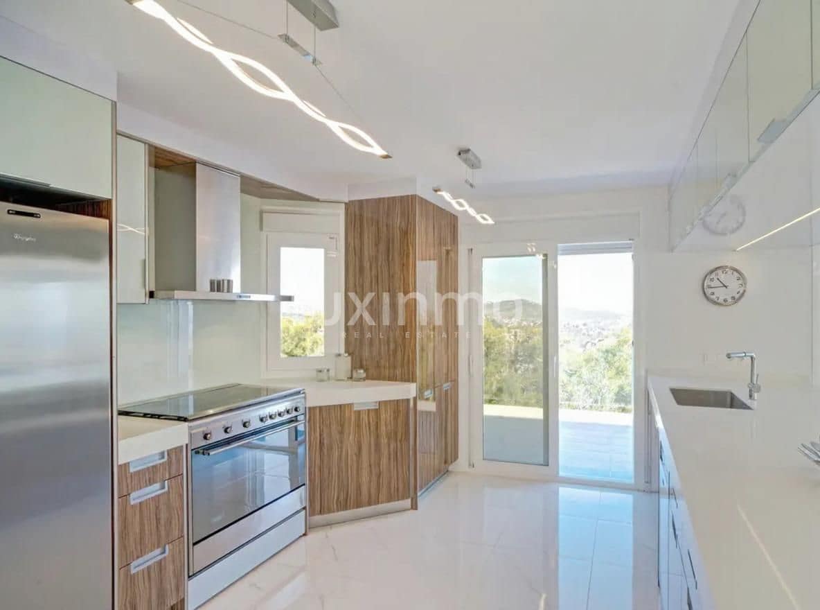 5 slaapkamer Villa te koop in Calpe / Calp met zwembad garage - € 1.650.000 (Ref: 10079366)