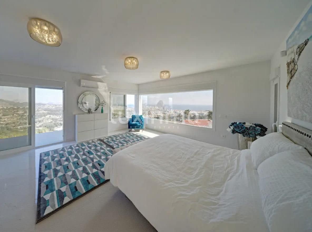 5 slaapkamer Villa te koop in Calpe / Calp met zwembad garage - € 1.650.000 (Ref: 10079366)