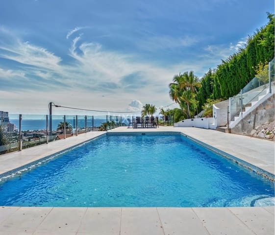Chalet de 5 habitaciones en Oltamar - Cucarres, Calpe / Calp en venta con piscina garaje - 1.650.000 € (Ref: 10079366)