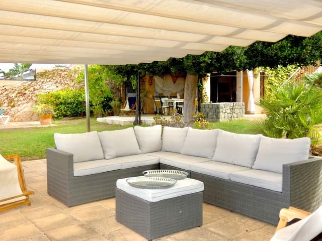 3 chambre Villa/Maison à vendre à Cala Tarida, San Jose / Sant Josep de Sa Talaia avec piscine garage - 1 290 000 € (Ref: 10079367)