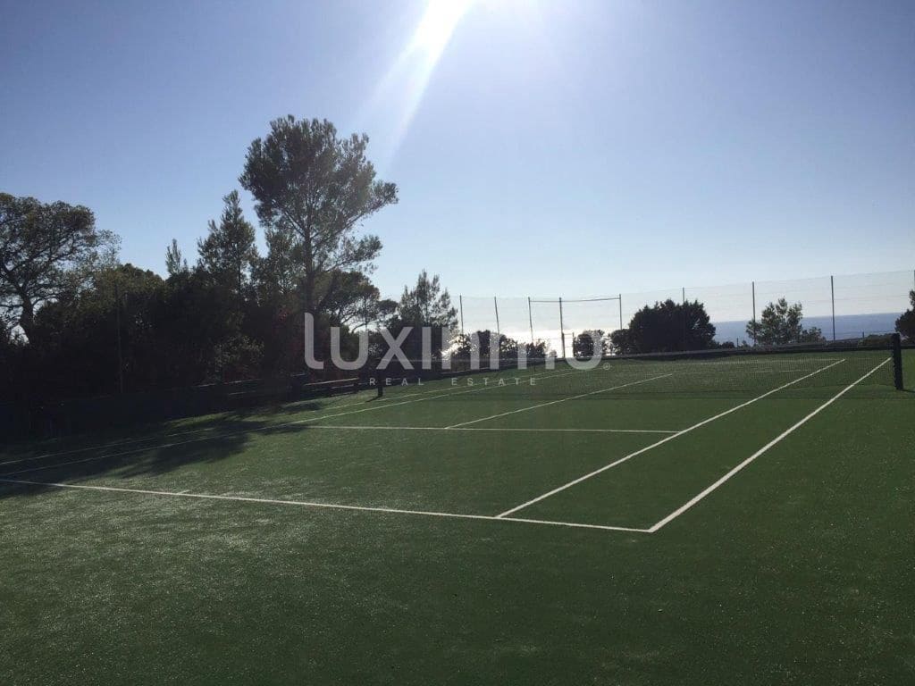 2 sypialnia Willa na sprzedaż w Cala Tarida z basenem garażem - 1 350 000 € (Ref: 10079368)