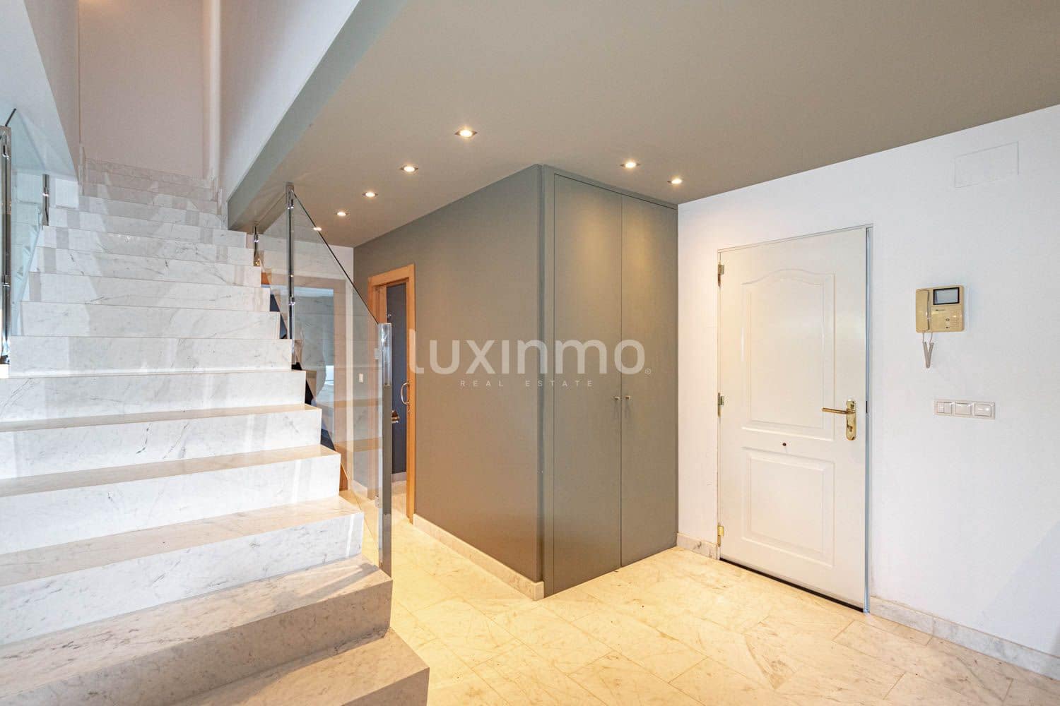 4 quarto Moradia para venda em Albir com piscina garagem - 950 000 € (Ref: 10079370)
