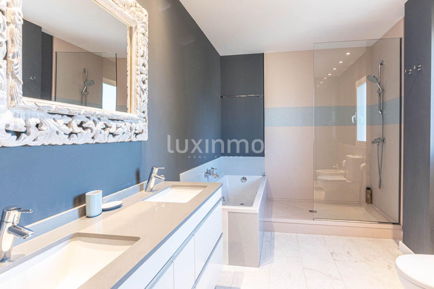 4 quarto Moradia para venda em Albir com piscina garagem - 950 000 € (Ref: 10079370)
