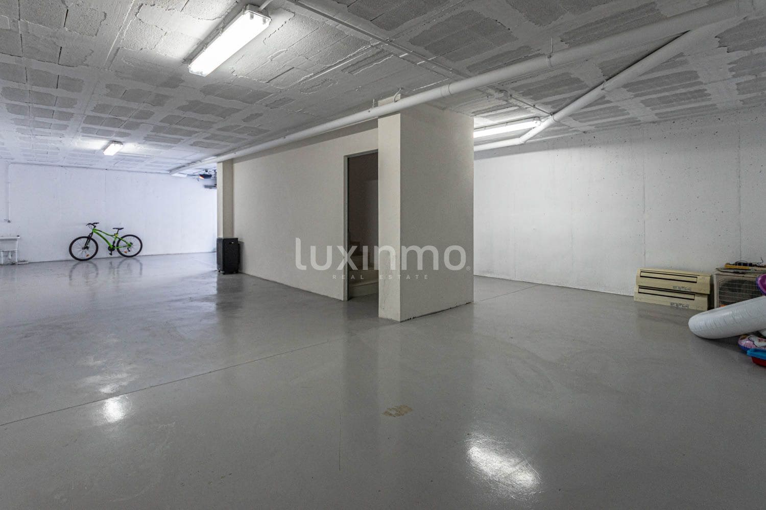 4 quarto Moradia para venda em Albir com piscina garagem - 950 000 € (Ref: 10079370)