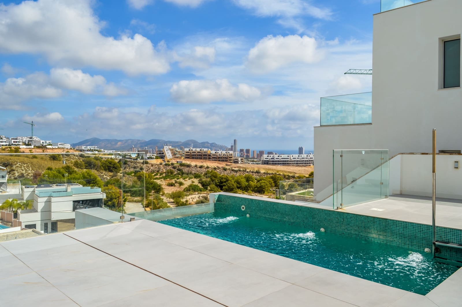 Chalet de 5 habitaciones en Finestrat en venta con piscina garaje - 1.600.000 € (Ref: 10079372)