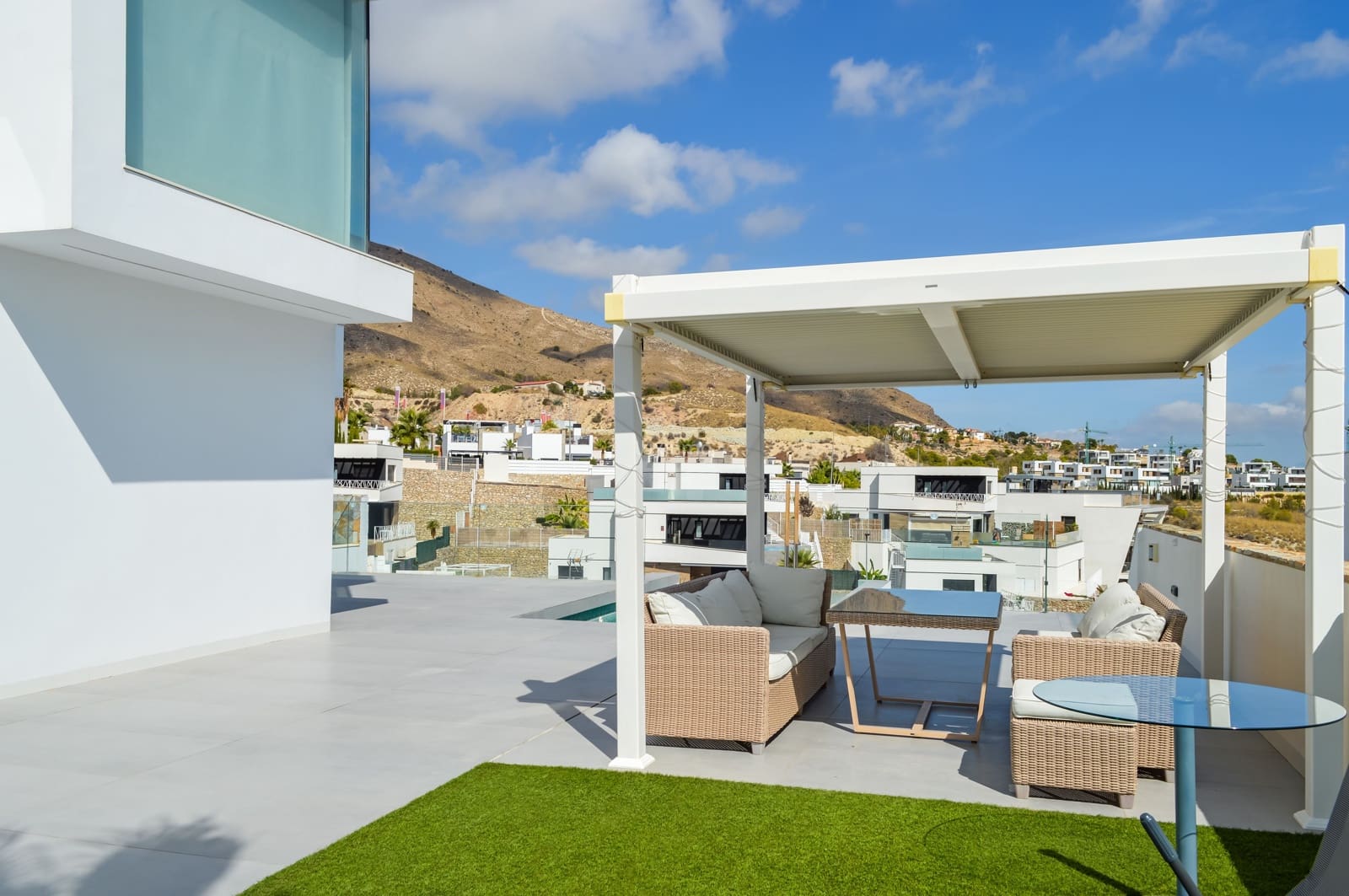 Chalet de 5 habitaciones en Finestrat en venta con piscina garaje - 1.600.000 € (Ref: 10079372)
