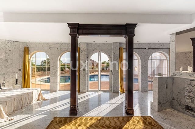 3 soverom Villa til salgs i Altea med svømmebasseng garasje - € 1 200 000 (Ref: 10079373)