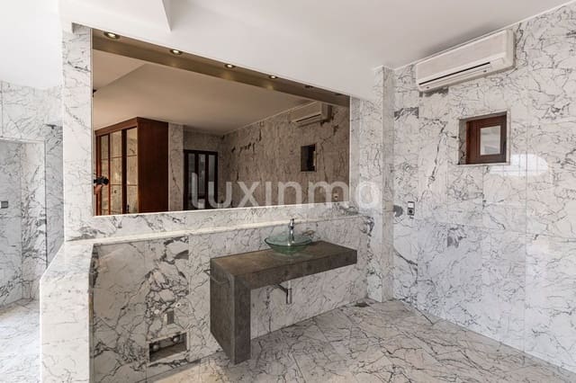 3 soverom Villa til salgs i Altea med svømmebasseng garasje - € 1 200 000 (Ref: 10079373)