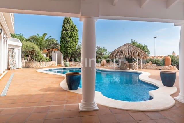 3 soverom Villa til salgs i Altea med svømmebasseng garasje - € 1 200 000 (Ref: 10079373)