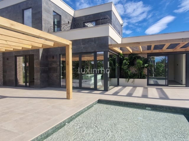 3 quarto Moradia para venda em Javea / Xàbia com piscina garagem - 1 749 000 € (Ref: 10079379)