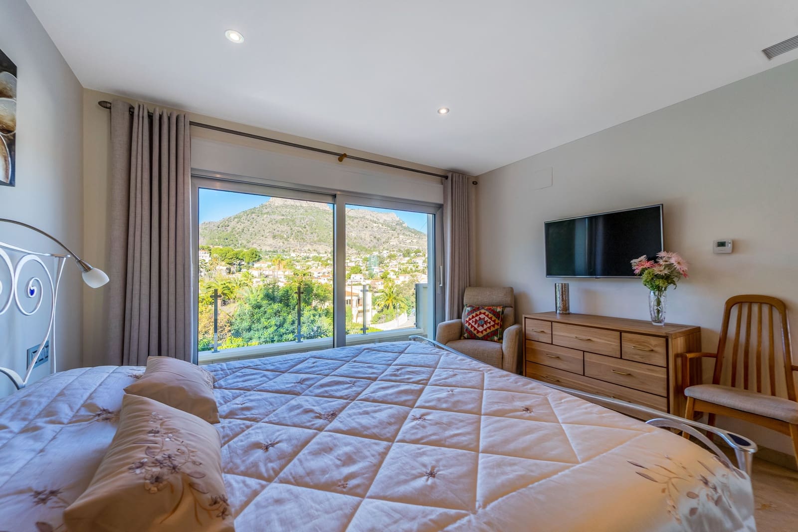 Chalet de 3 habitaciones en Calpe / Calp en venta con piscina garaje - 4.200.000 € (Ref: 10079381)