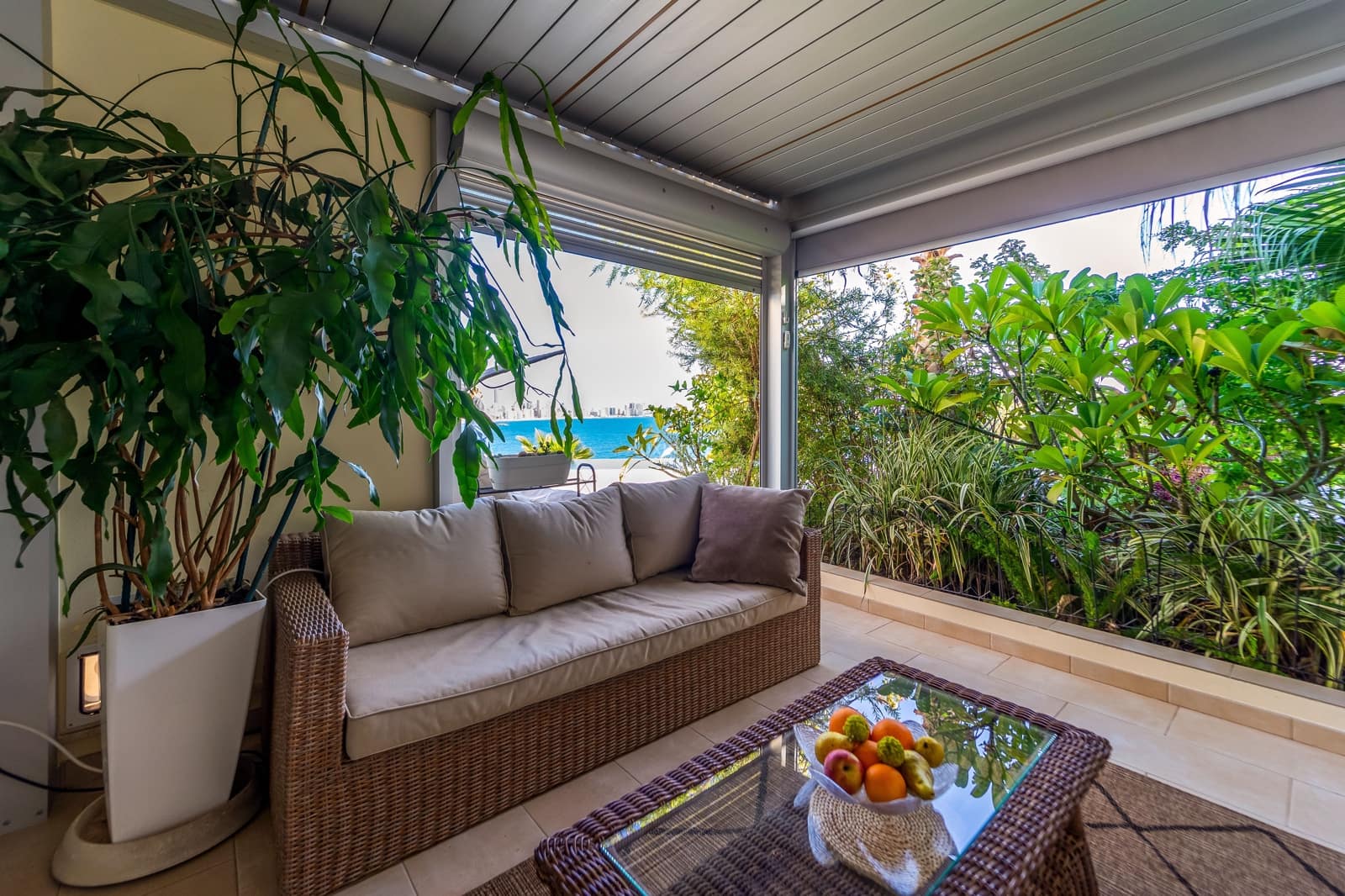 Chalet de 3 habitaciones en Calpe / Calp en venta con piscina garaje - 4.200.000 € (Ref: 10079381)