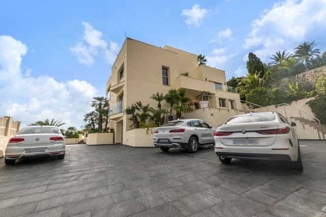 Chalet de 3 habitaciones en Maryvilla, Calpe / Calp en venta con piscina garaje - 4.200.000 € (Ref: 10079381)