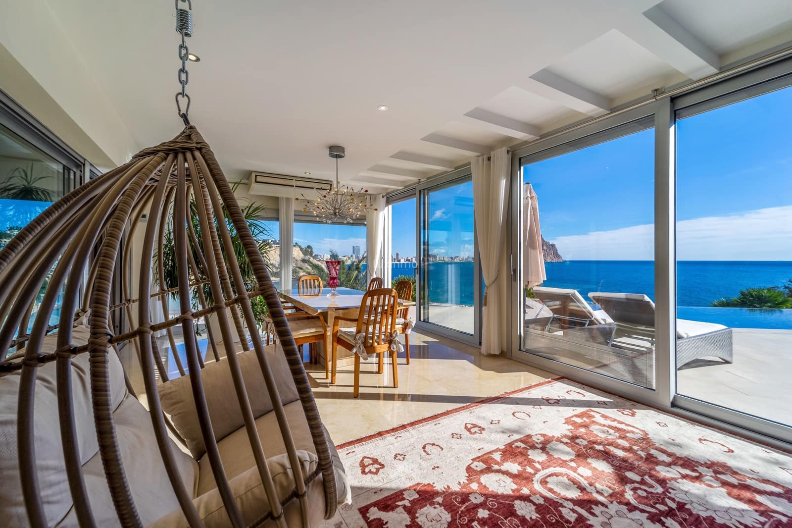 Chalet de 3 habitaciones en Calpe / Calp en venta con piscina garaje - 4.200.000 € (Ref: 10079381)