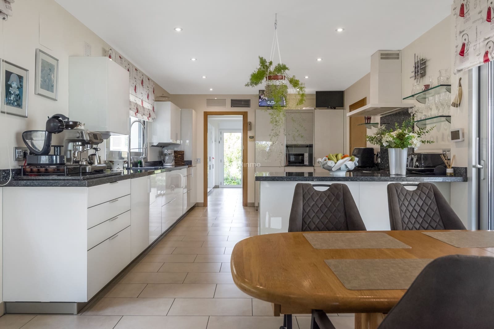 Chalet de 3 habitaciones en Calpe / Calp en venta con piscina garaje - 4.200.000 € (Ref: 10079381)