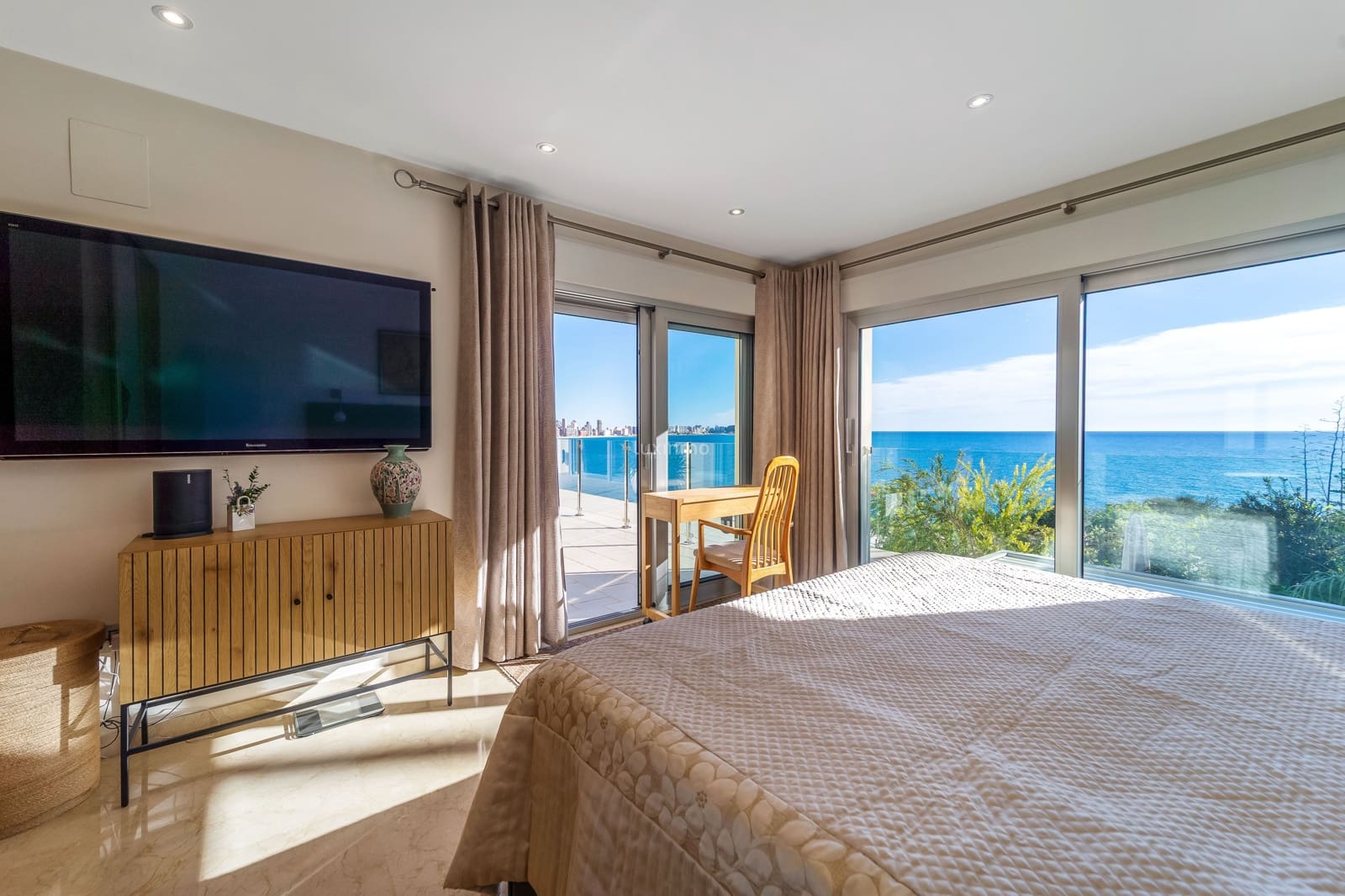 Chalet de 3 habitaciones en Calpe / Calp en venta con piscina garaje - 4.200.000 € (Ref: 10079381)