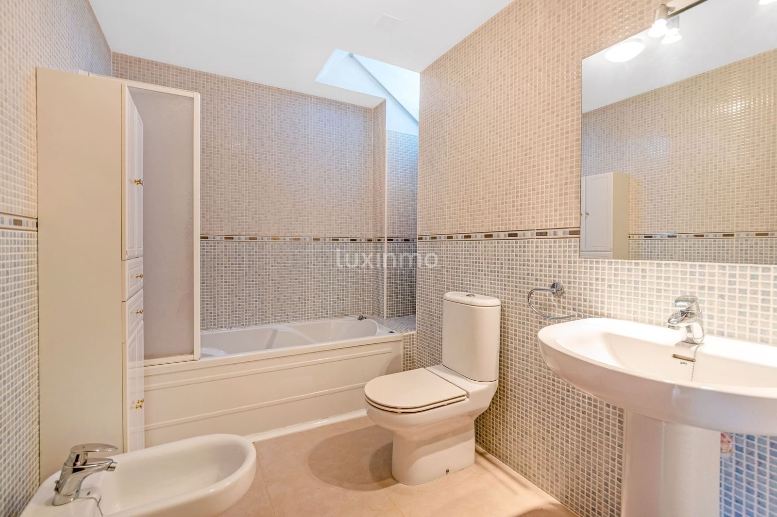 3 sypialnia Mieszkanie na sprzedaż w Denia z basenem garażem - 495 000 € (Ref: 10079385)