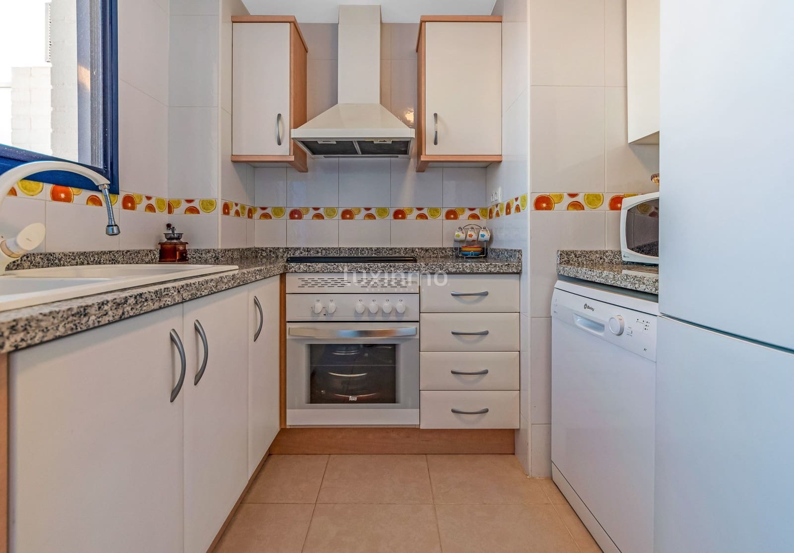 3 sypialnia Mieszkanie na sprzedaż w Denia z basenem garażem - 495 000 € (Ref: 10079385)