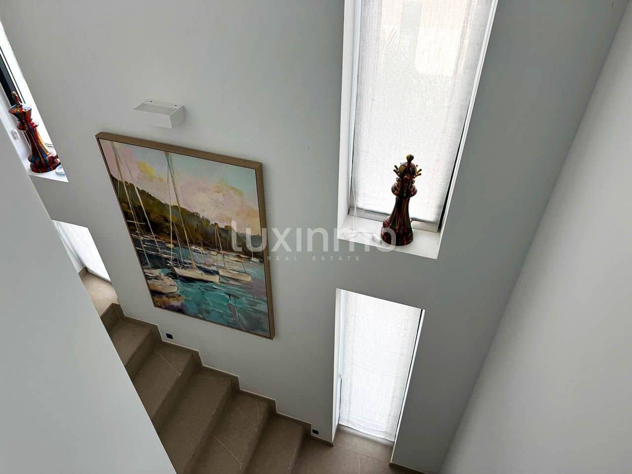Chalet de 5 habitaciones en Benidorm en alquiler con piscina garaje - 4.995 € (Ref: 10079386)