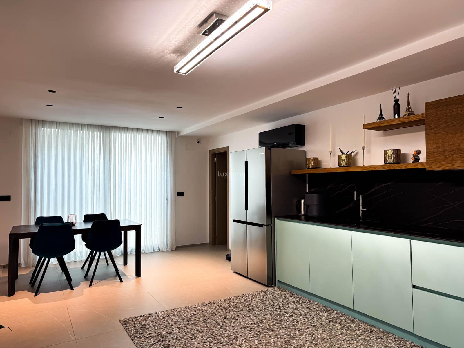 Chalet de 5 habitaciones en Benidorm en alquiler con piscina garaje - 4.995 € (Ref: 10079386)