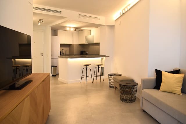 1 bedroom Apartment for sale in Ibiza / Eivissa town with pool - € 550,000 (Ref: 10079387)