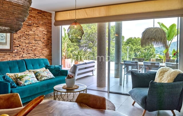 2 quarto Apartamento para venda em Cala Vadella, San Jose / Sant Josep de Sa Talaia com piscina garagem - 775 000 € (Ref: 10079388)
