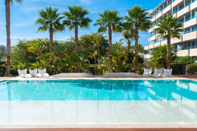 3 soverom Leilighet til salgs i Ibiza by med svømmebasseng garasje - € 1 400 000 (Ref: 10079402)