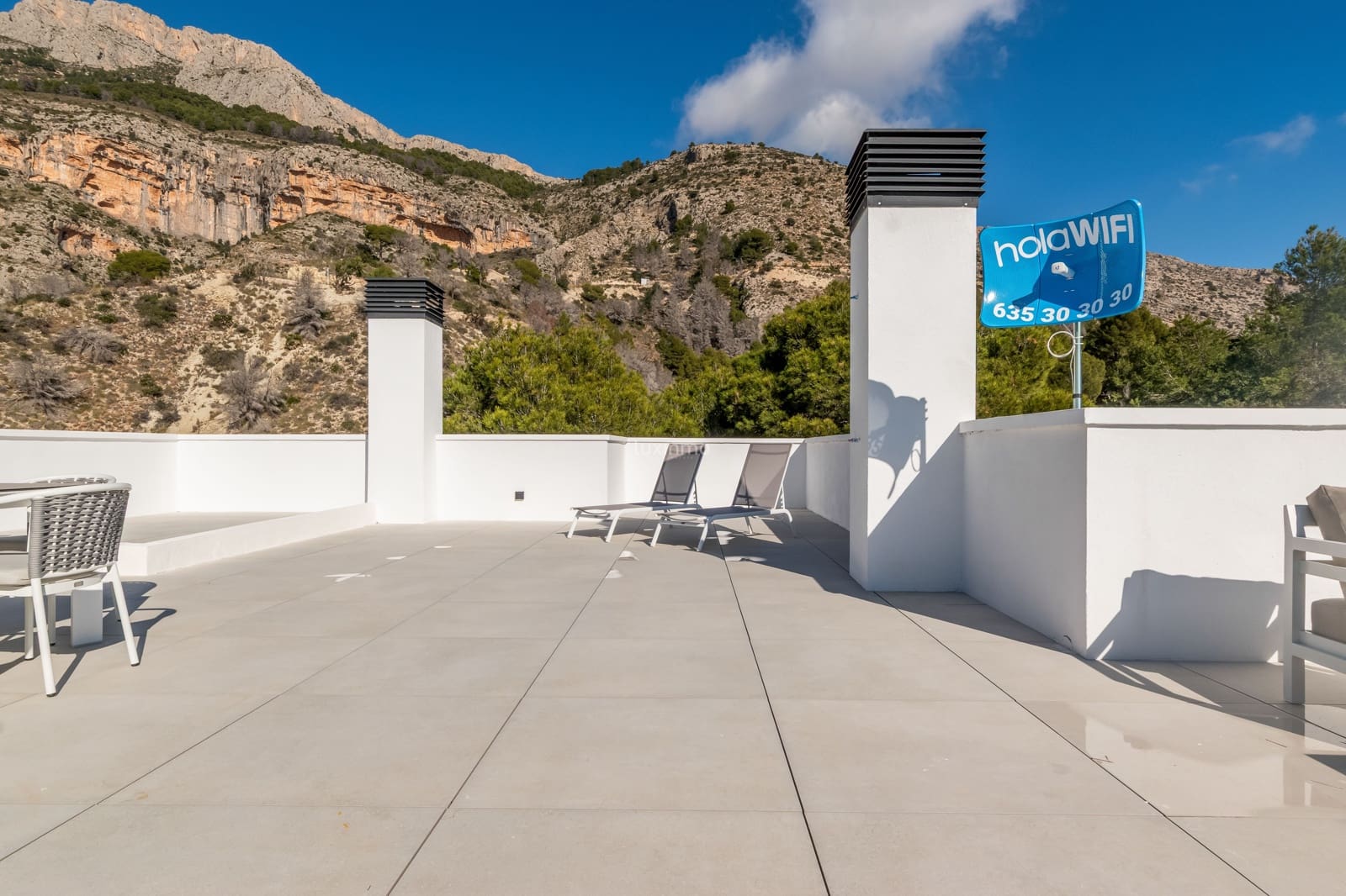 Chalet de 4 habitaciones en Altea en venta con piscina garaje - 995.000 € (Ref: 10079404)