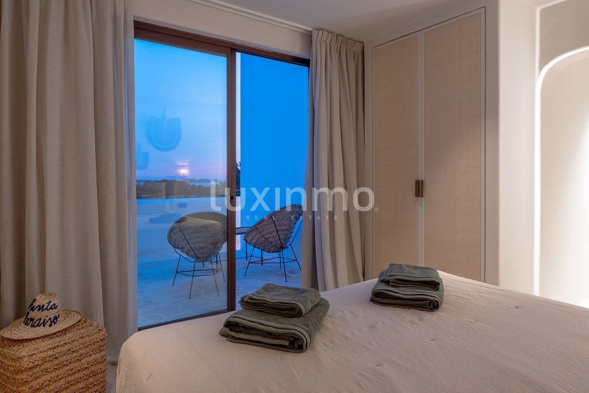 6 camera da letto Villa in vendita in Cala Salada con piscina garage - 6.900.000 € (Rif: 10079407)