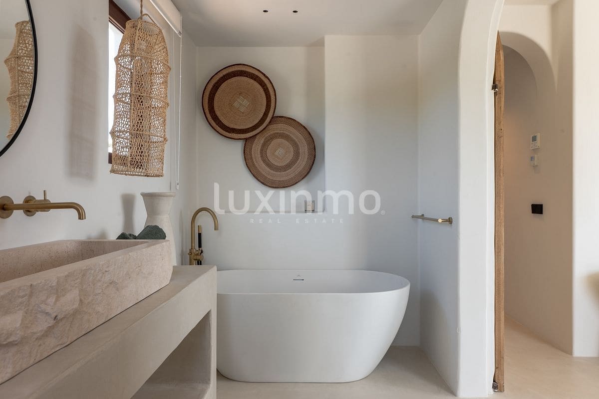 6 camera da letto Villa in vendita in Cala Salada con piscina garage - 6.900.000 € (Rif: 10079407)