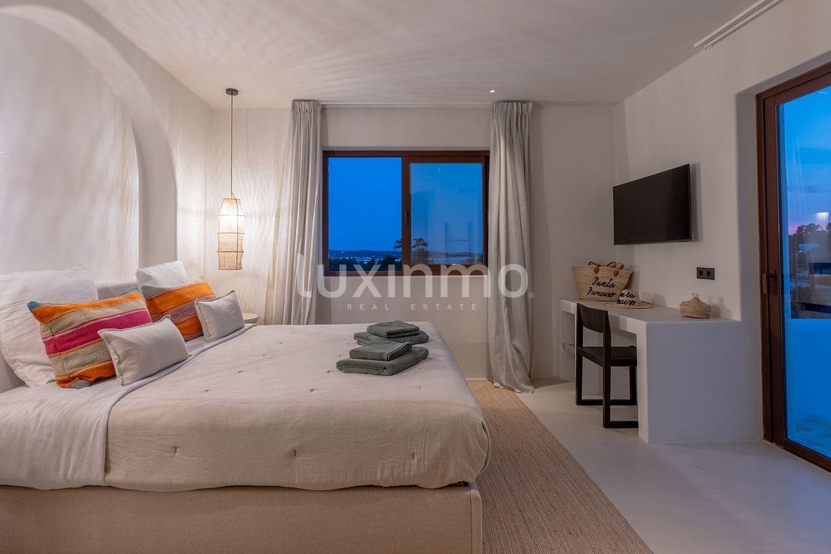 6 camera da letto Villa in vendita in Cala Salada con piscina garage - 6.900.000 € (Rif: 10079407)
