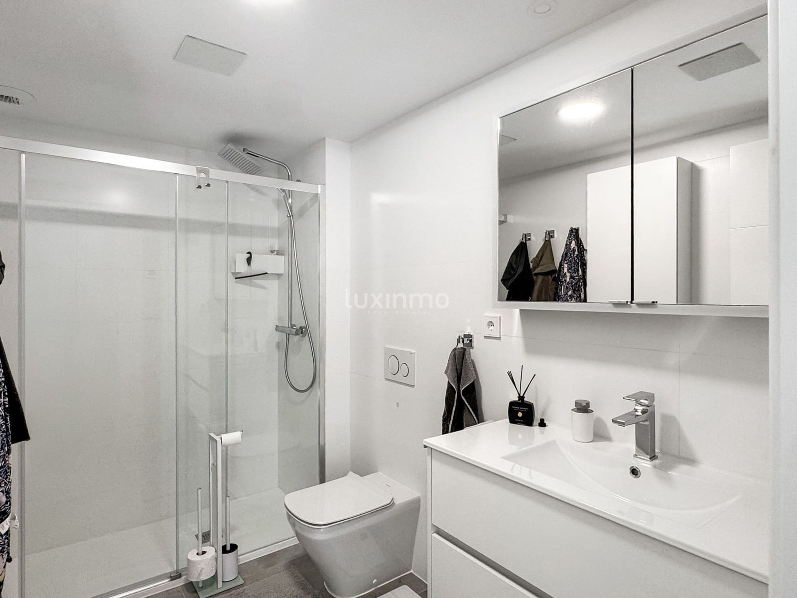 3 sypialnia Apartament na sprzedaż w Finestrat z basenem garażem - 689 000 € (Ref: 10079408)